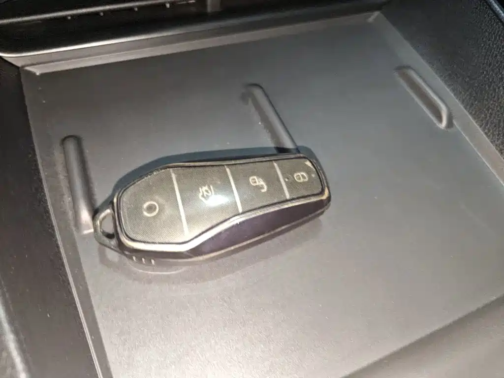 BYD Seal 05 DM-i — фото 9