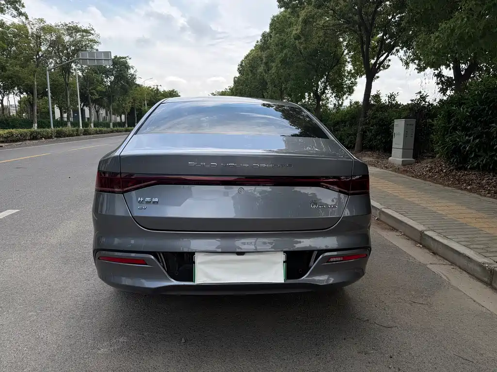 BYD Qin PLUS — фото 8