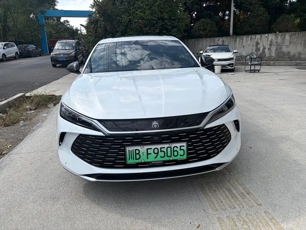 BYD Qin L — фото 3