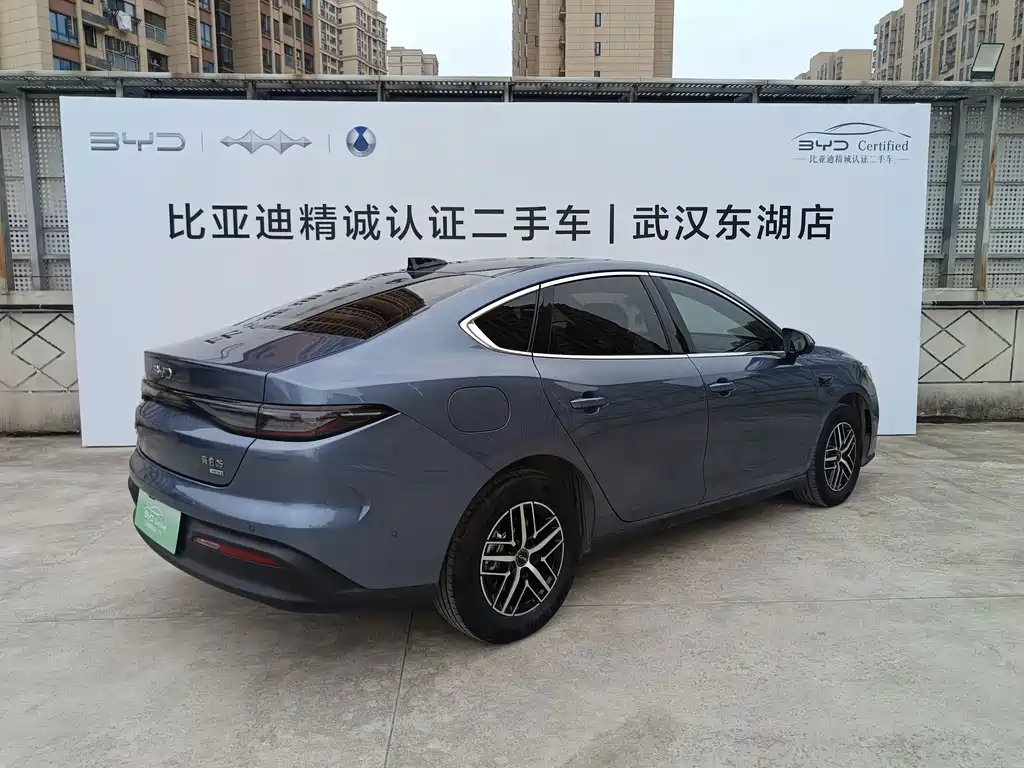 BYD Seal 05 DM-i — фото 20