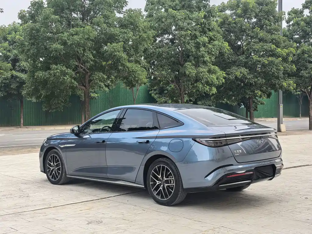 BYD Seal — фото 4