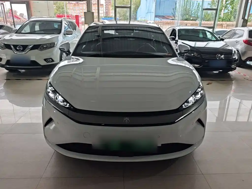 BYD Qin L — фото 3