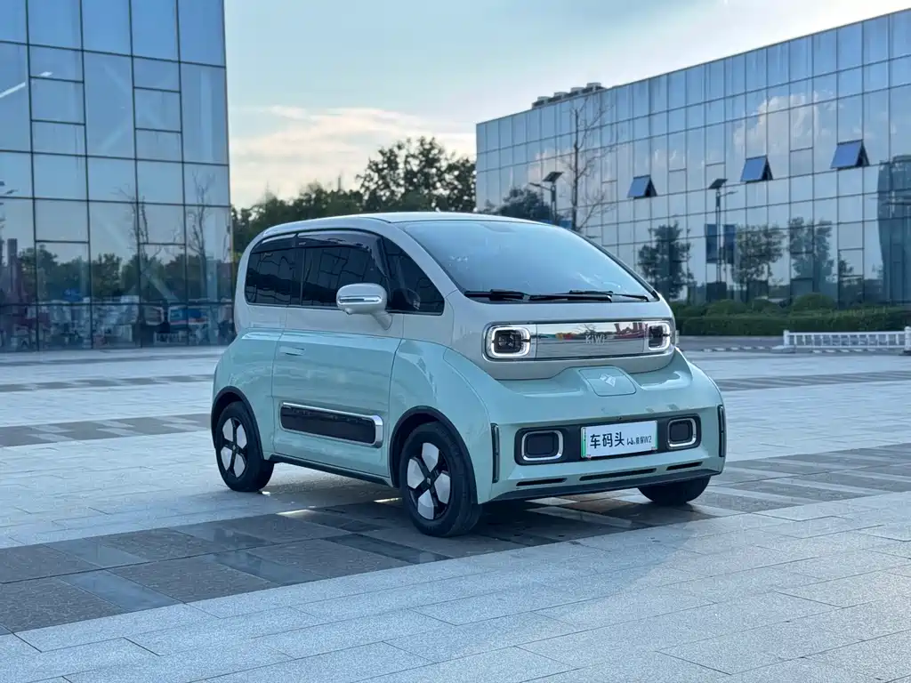 Baojun KiWi EV — фото 4