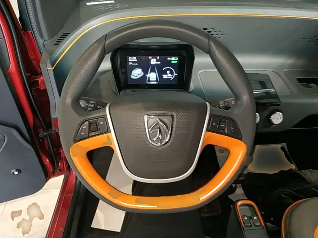 Baojun E100 — фото 11