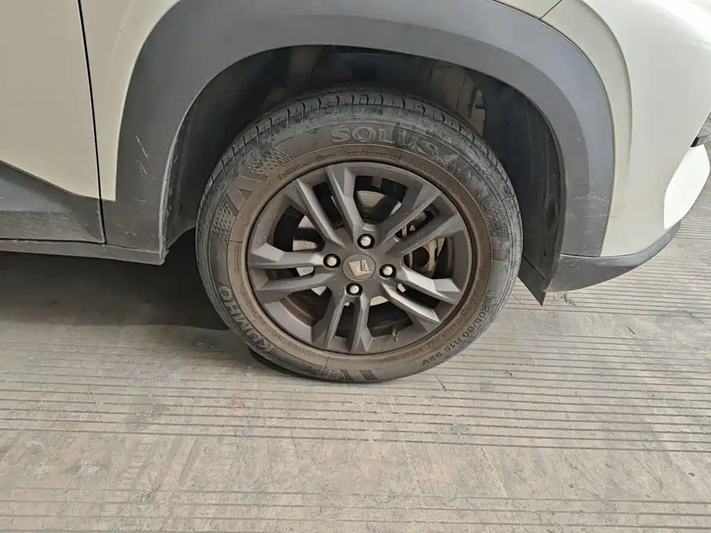 Baojun RS-3 — фото 24