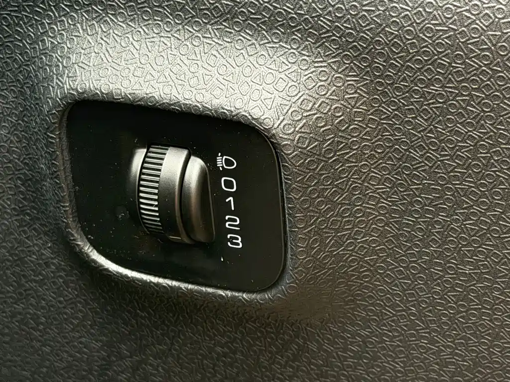 Baojun KiWi EV — фото 20