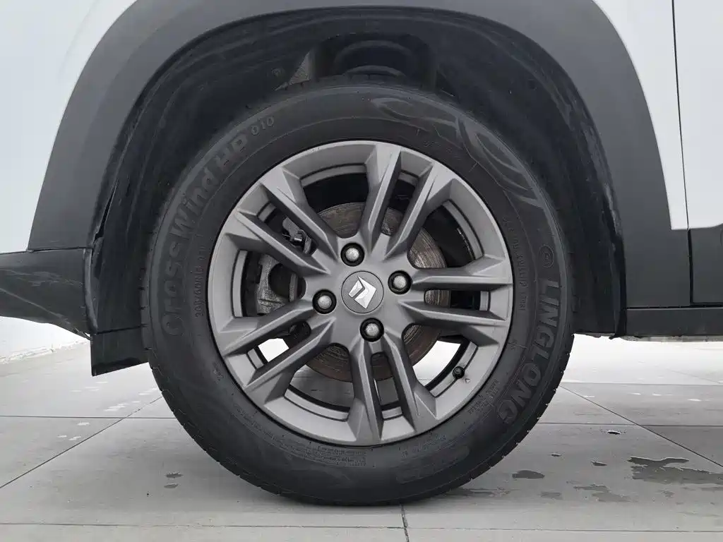 Baojun RS-3 — фото 17