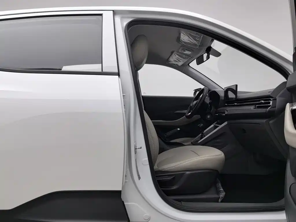 Baojun RS-3 — фото 23