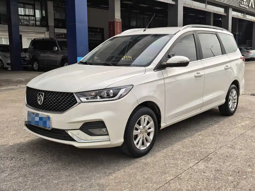 Baojun 360