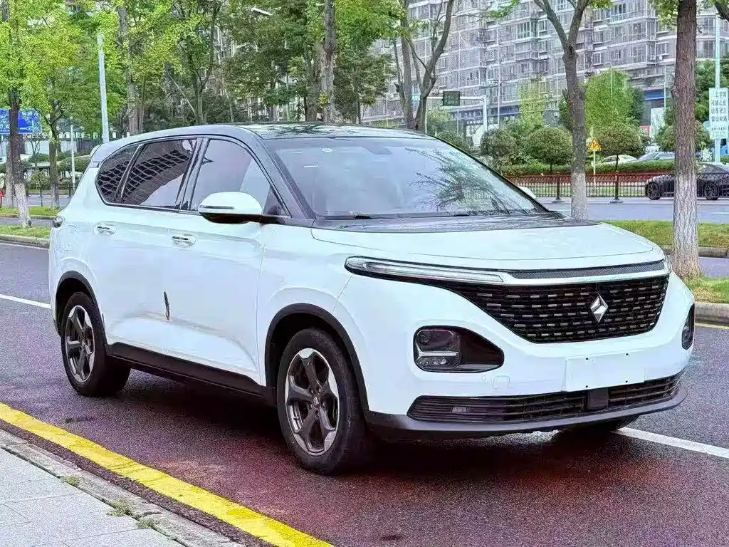 Baojun RM-5 — фото 3