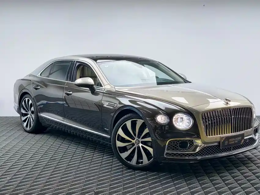 Bentley Flying Spur — фото 3