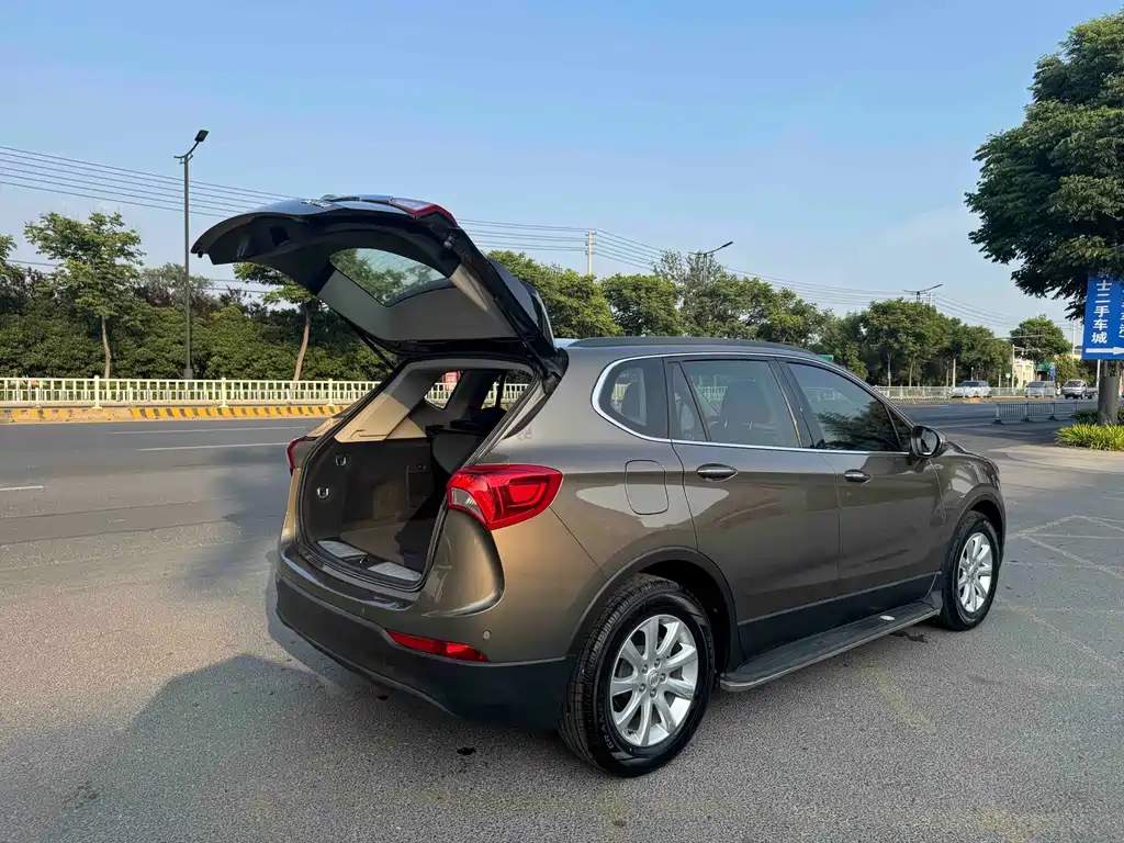Buick Envision Plus — фото 19