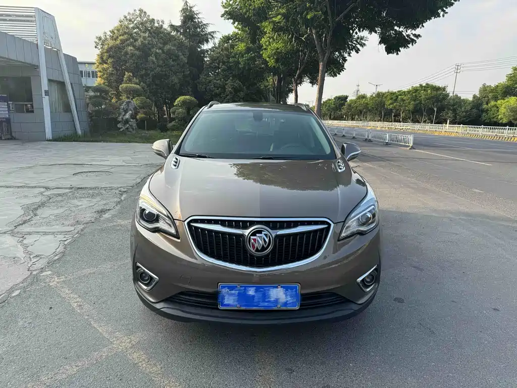 Buick Envision Plus — фото 8