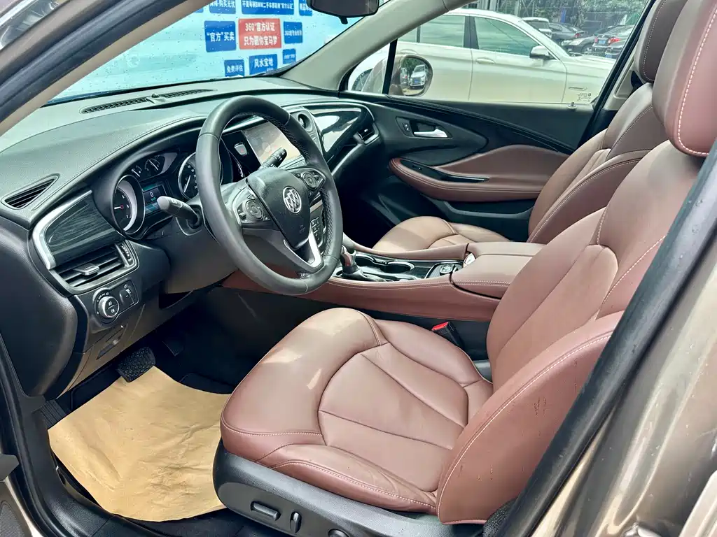 Buick Envision Plus — фото 8