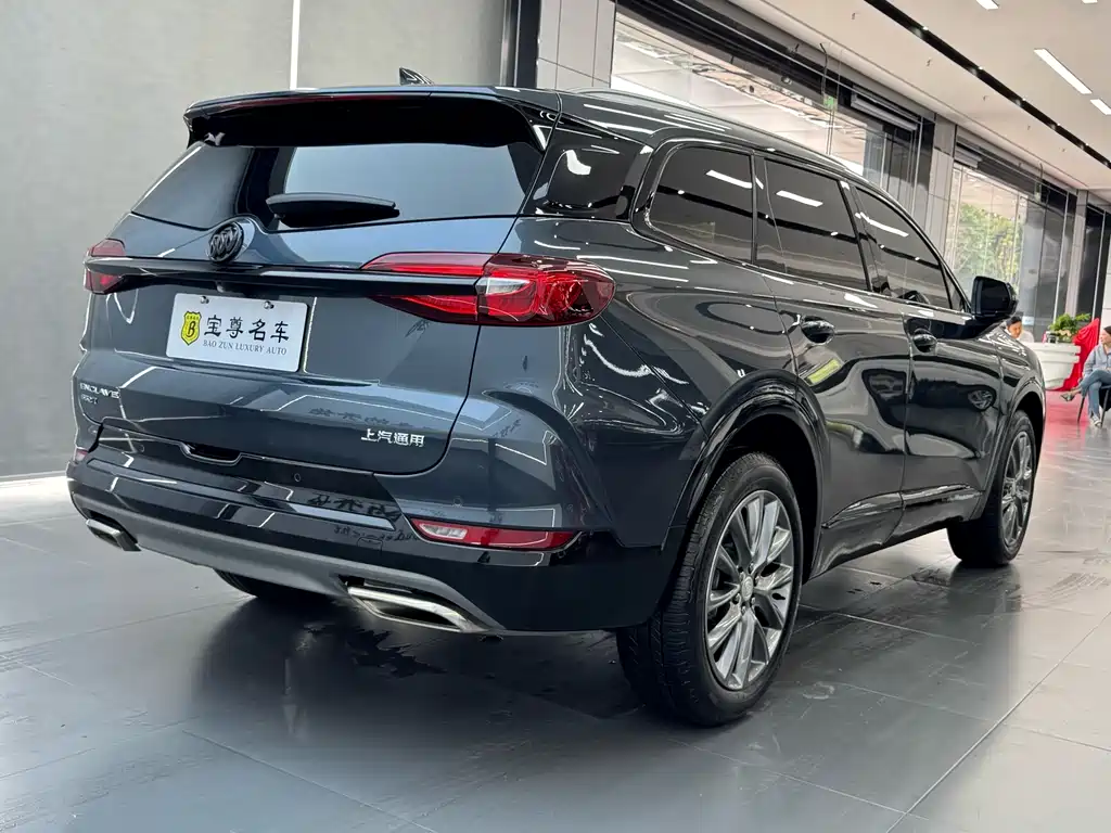 Buick Enclave — фото 4