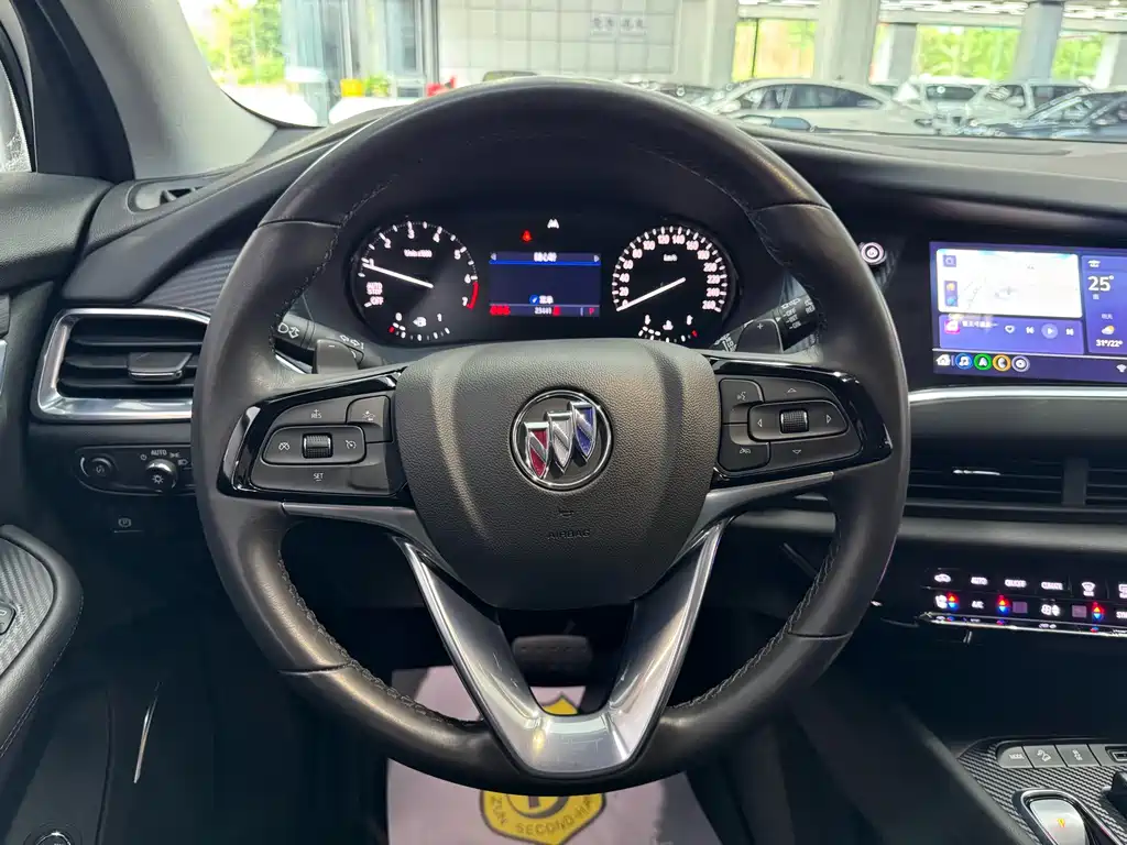 Buick Enclave — фото 10