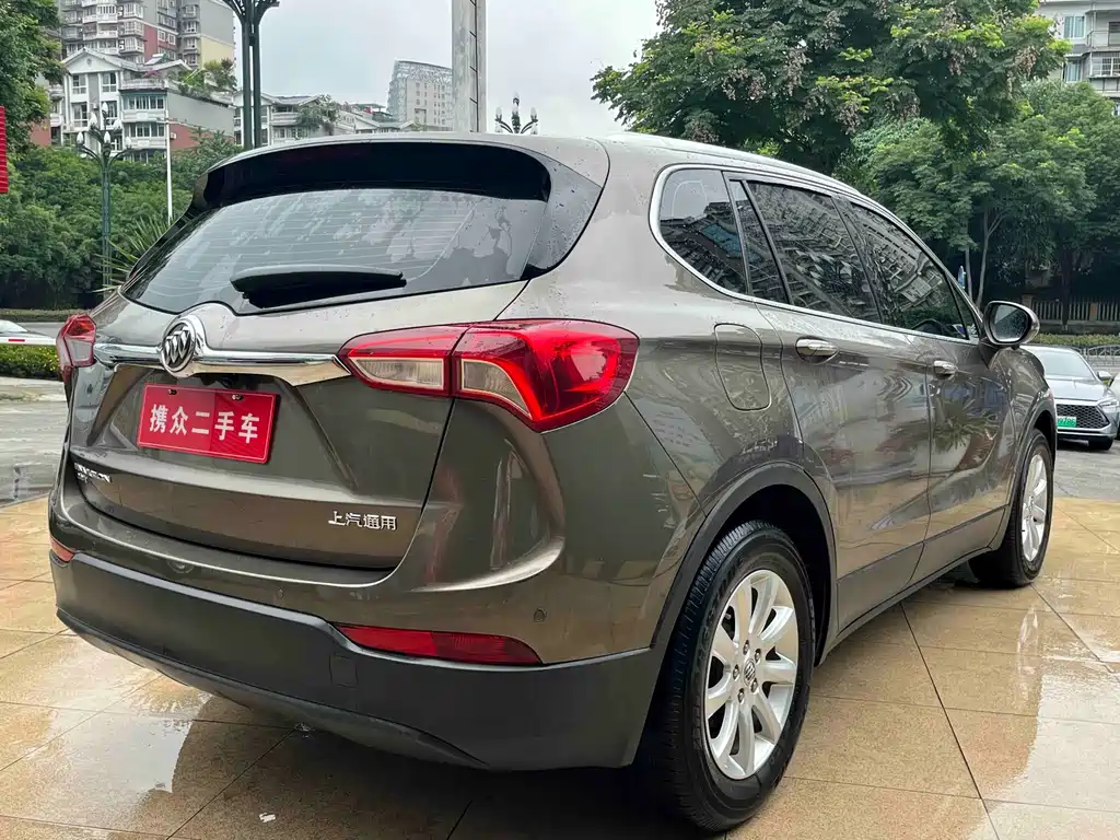Buick Envision Plus — фото 14