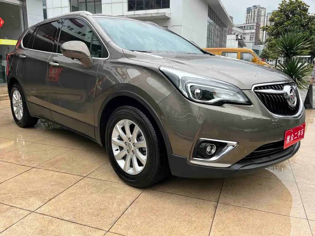 Buick Envision Plus — фото 4