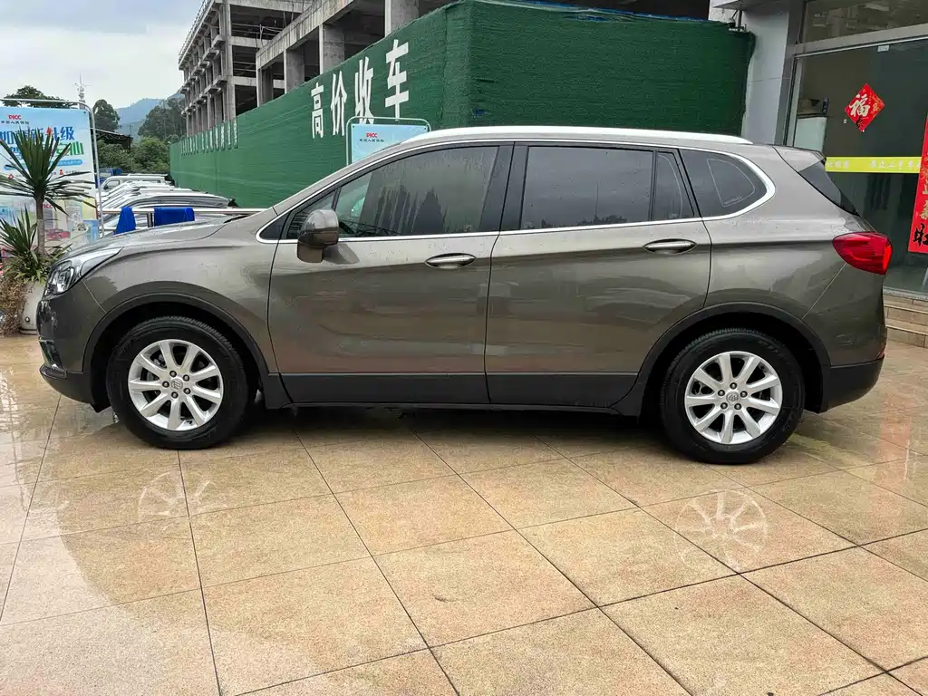 Buick Envision Plus — фото 5
