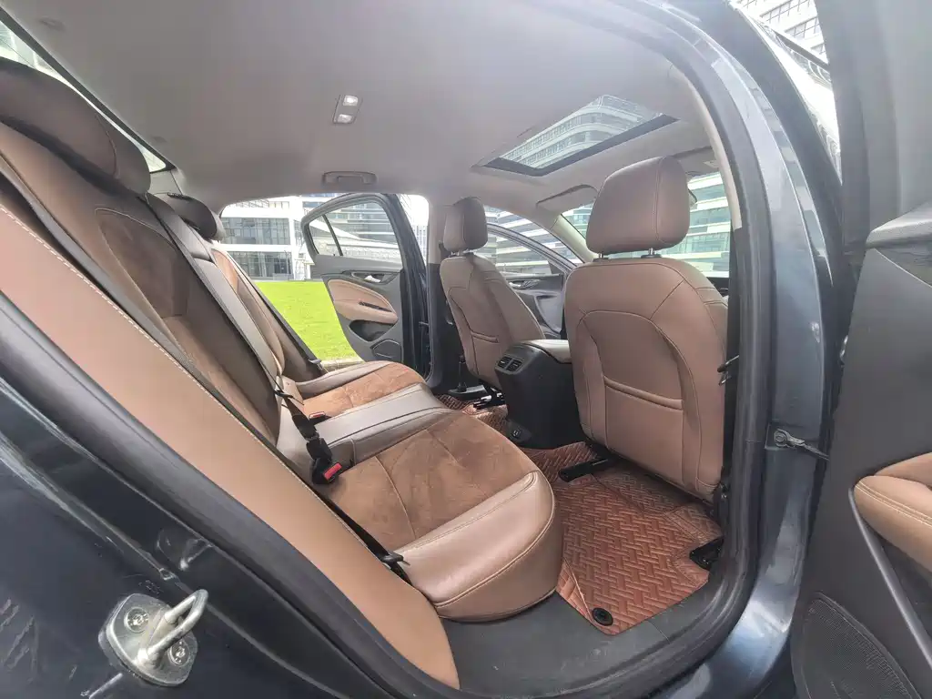 Buick Regal — фото 8