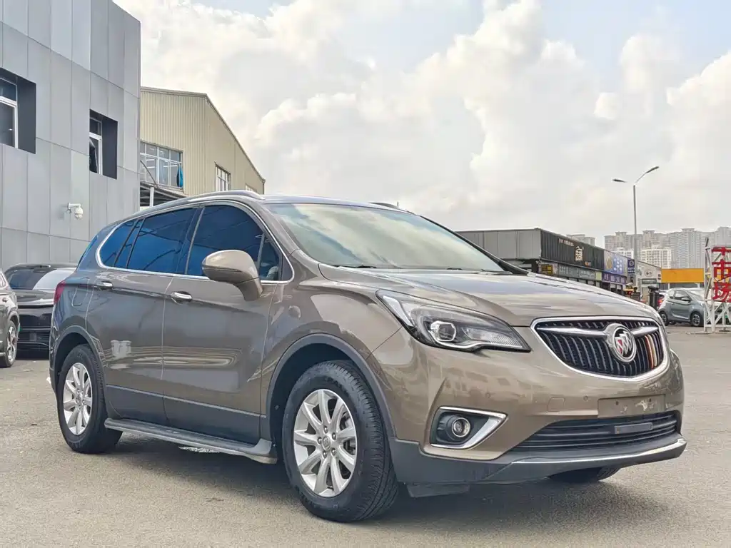 Buick Envision Plus — фото 3