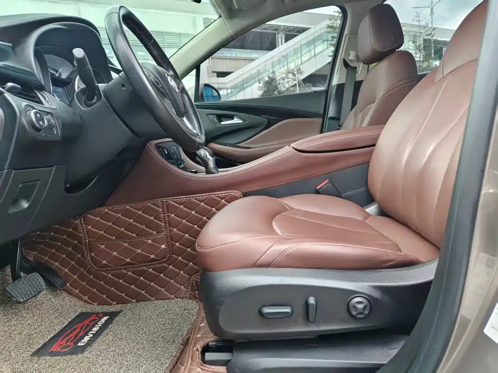 Buick Envision Plus — фото 4