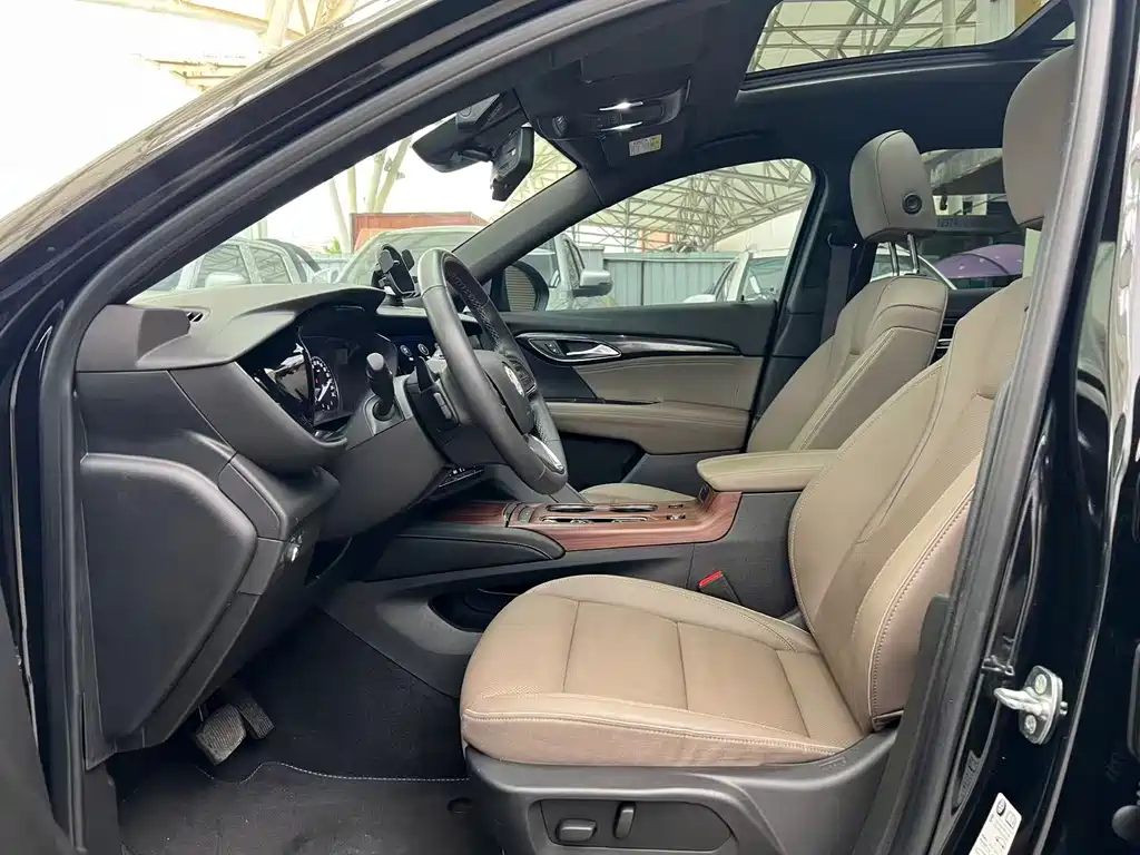 Buick Envision Plus — фото 3