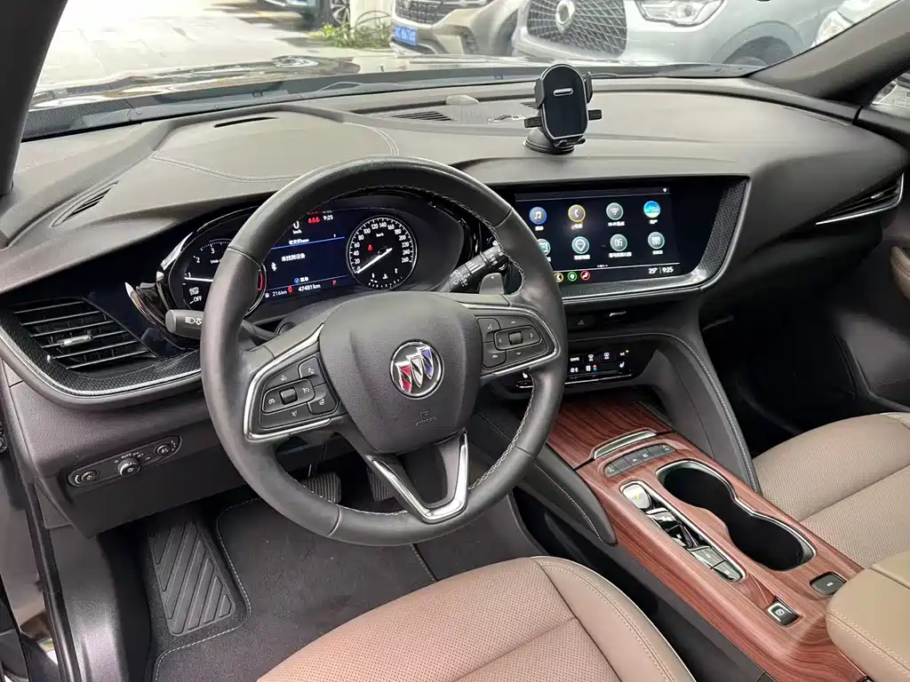 Buick Envision Plus — фото 4