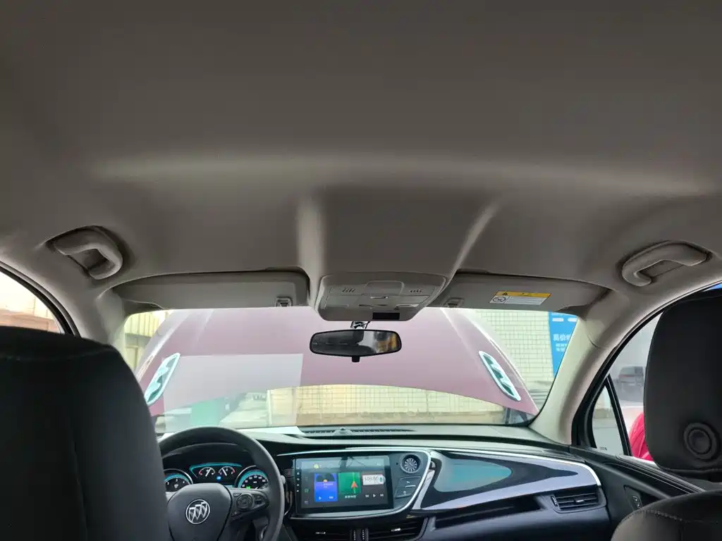 Buick Envision Plus — фото 14