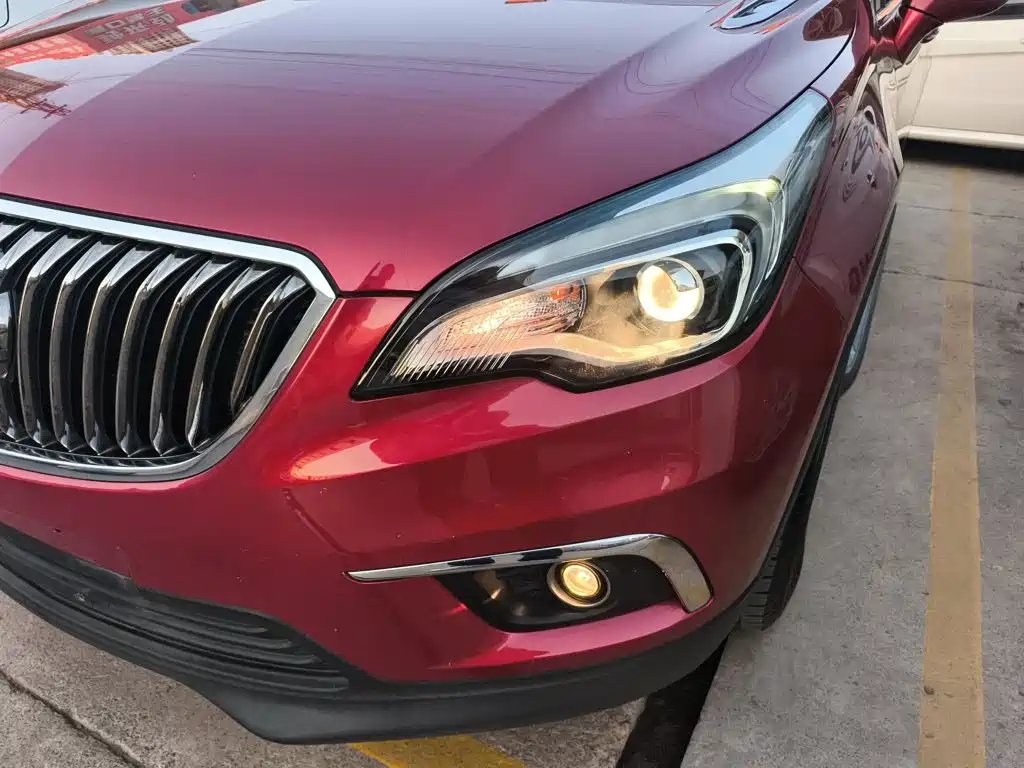 Buick Envision Plus — фото 18