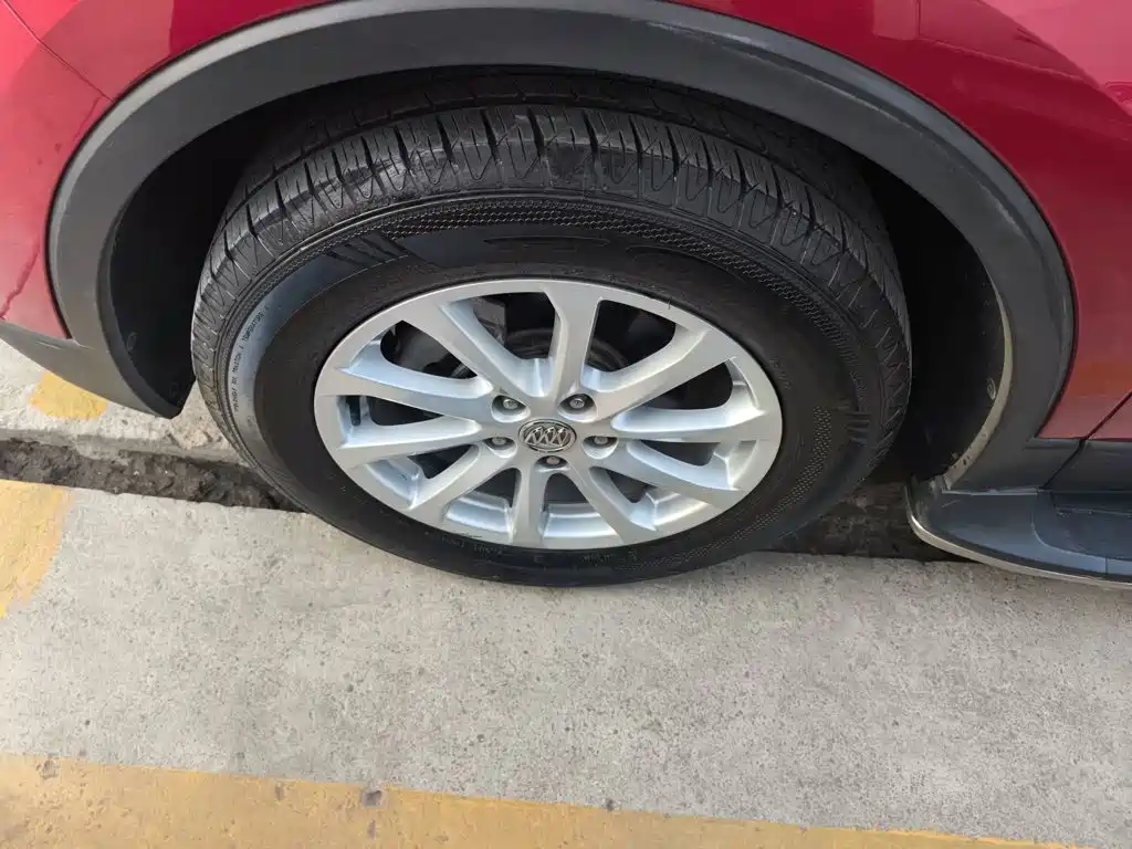 Buick Envision Plus — фото 25
