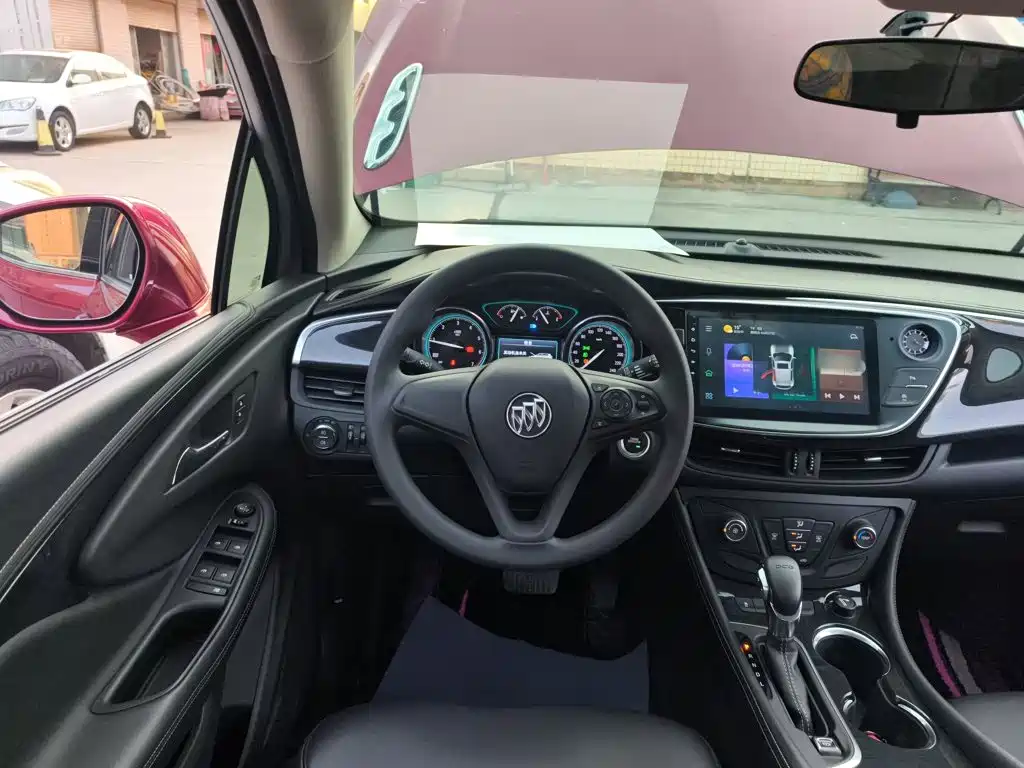 Buick Envision Plus — фото 7