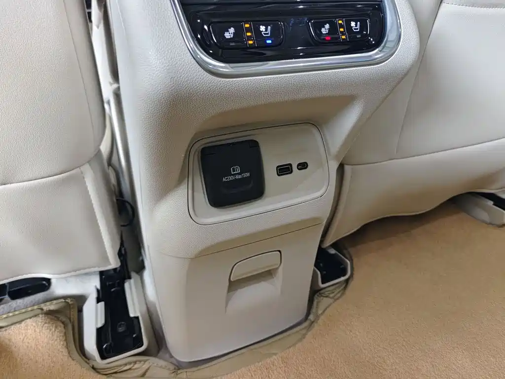 Buick Enclave — фото 15