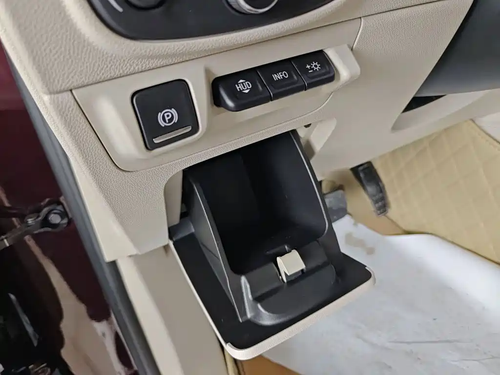 Buick Enclave — фото 10