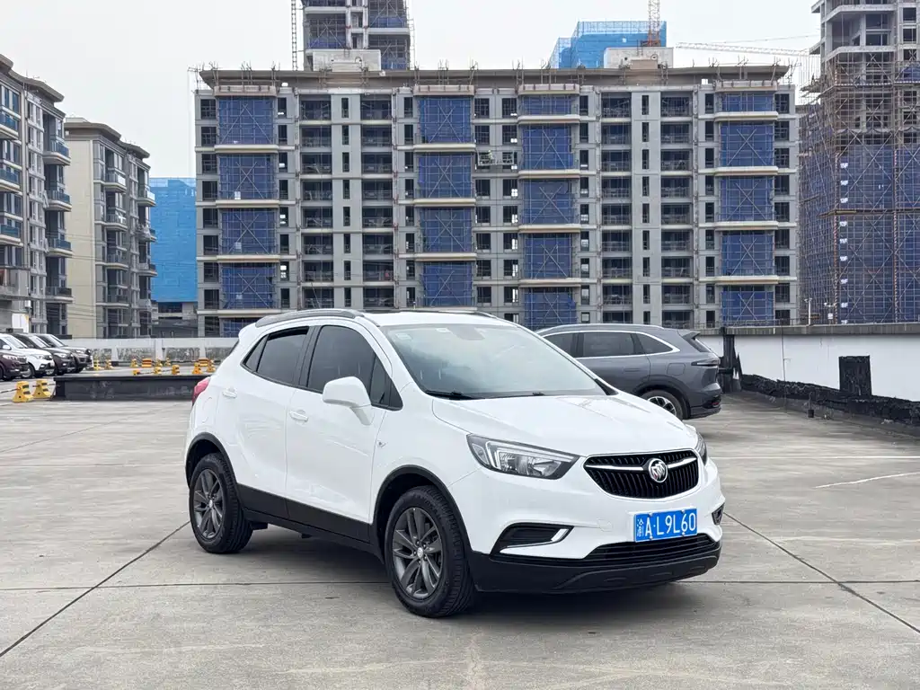 Buick Encore — фото 3