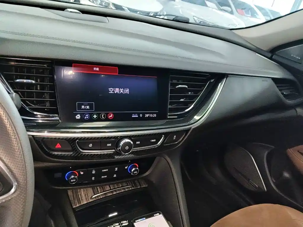 Buick Regal — фото 13