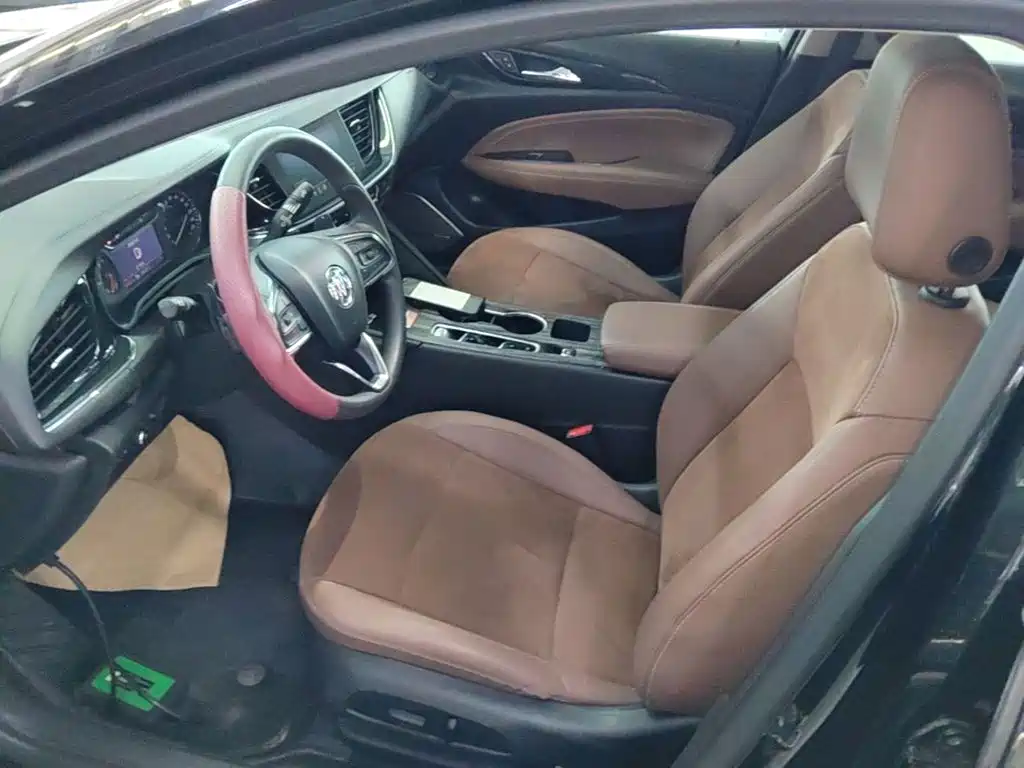 Buick Regal — фото 15