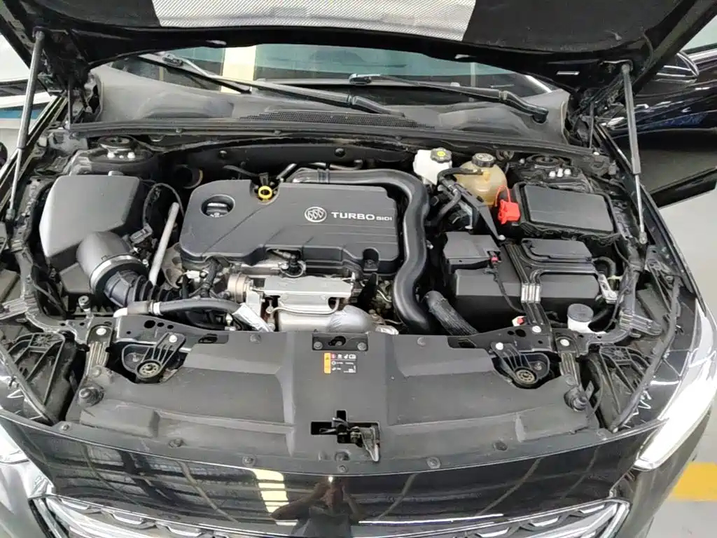 Buick Regal — фото 20