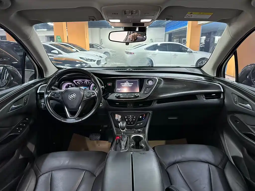 Buick Envision Plus — фото 4