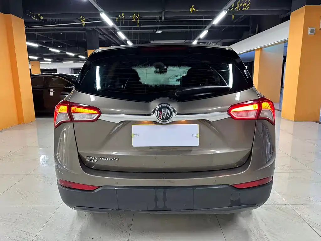 Buick Envision Plus — фото 7