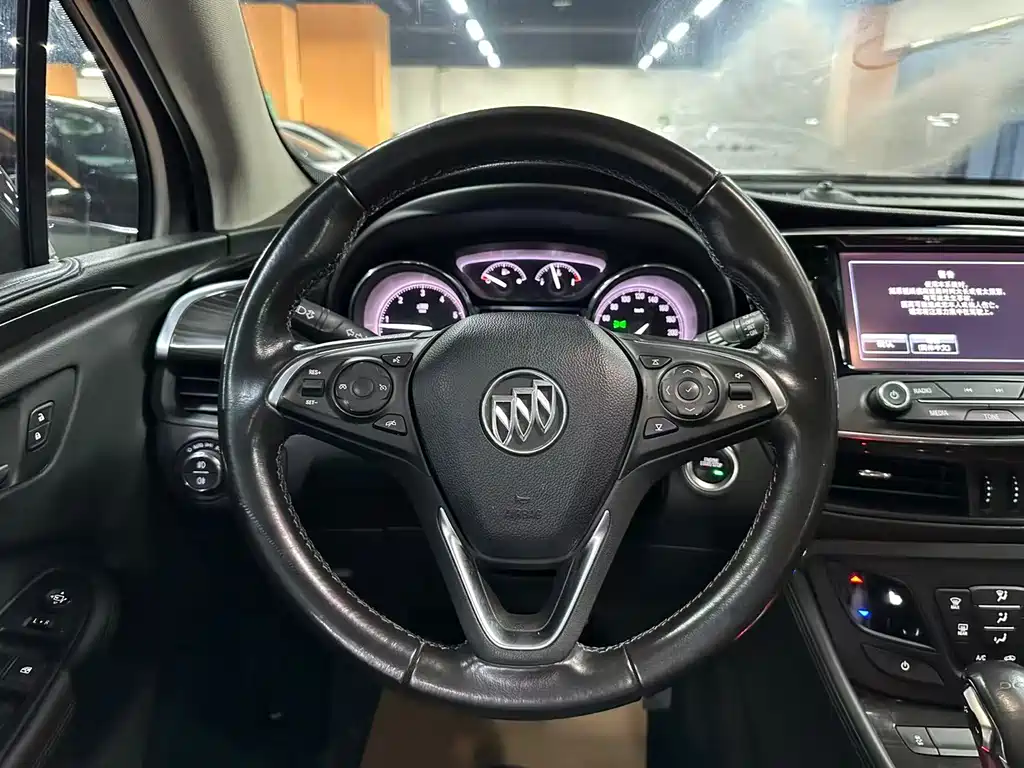 Buick Envision Plus — фото 10