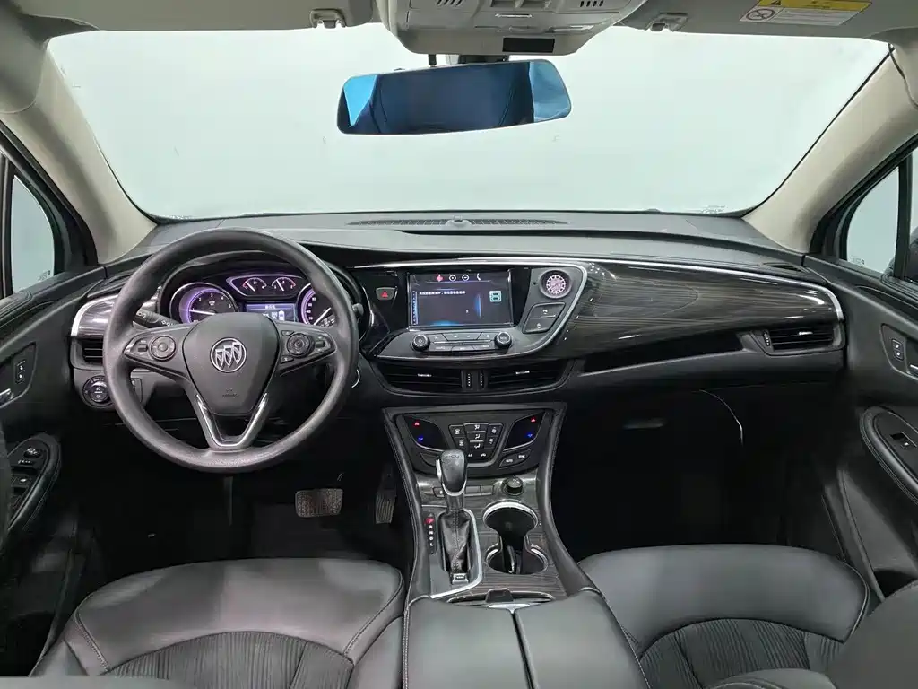 Buick Envision Plus — фото 3