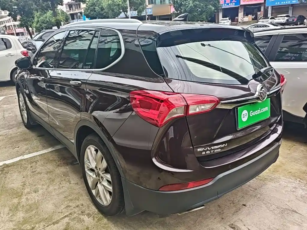 Buick Envision Plus — фото 5