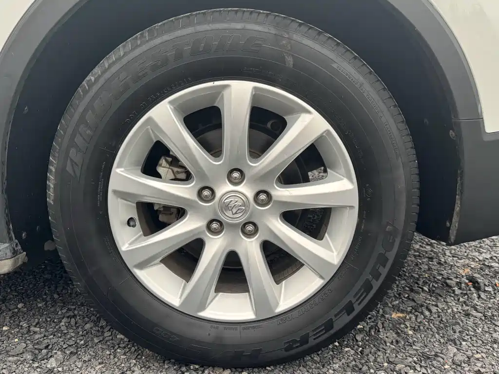 Buick Envision Plus — фото 16