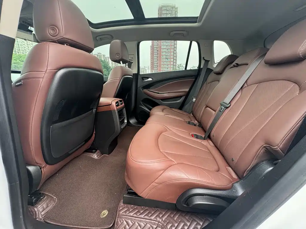 Buick Envision Plus — фото 6