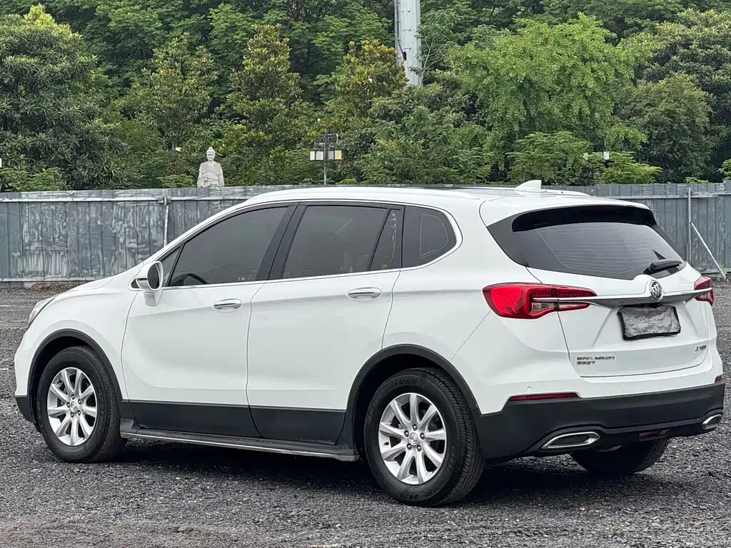 Buick Envision Plus — фото 7