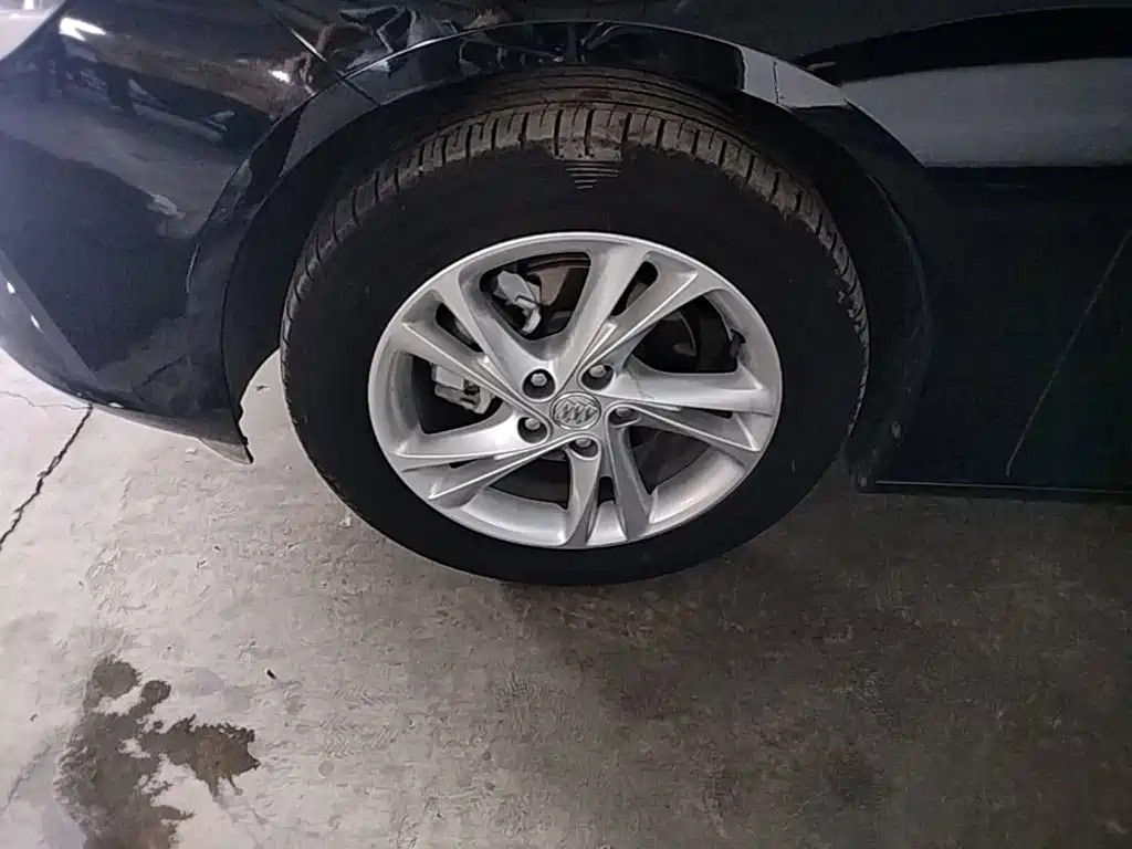 Buick Regal — фото 23
