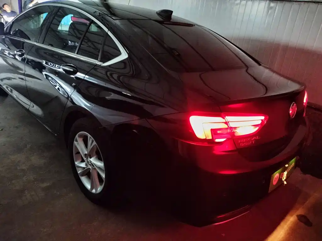 Buick Regal — фото 6