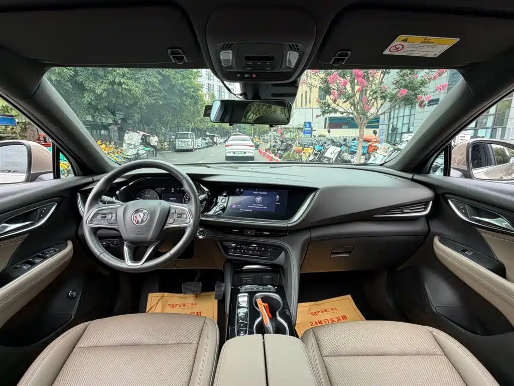 Buick Envision Plus — фото 13