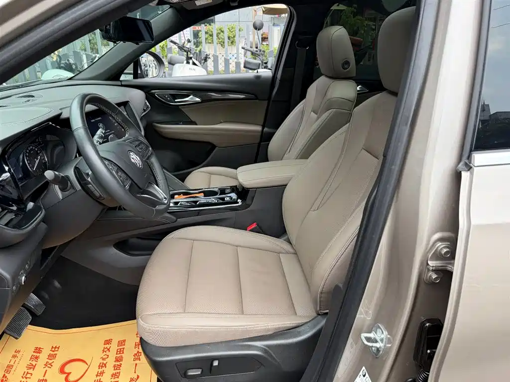 Buick Envision Plus — фото 8
